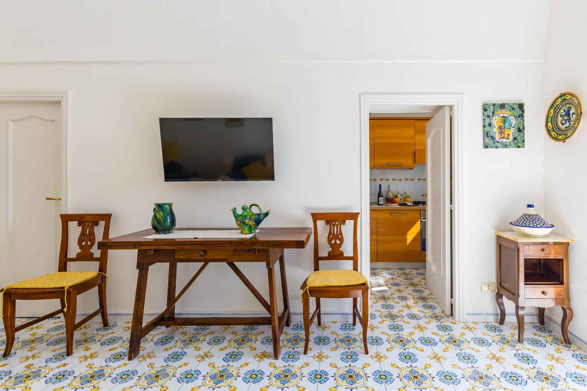 Capri Turquoise By Napoliapartments Exterior photo