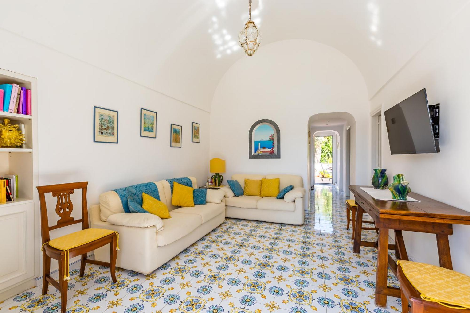 Capri Turquoise By Napoliapartments Exterior photo